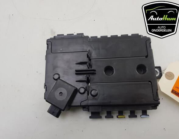 Fuse Box MERCEDES-BENZ C-CLASS (W205), MERCEDES-BENZ C-CLASS T-Model (S205), MERCEDES-BENZ C-CLASS (W204)