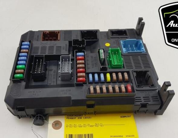 Fuse Box PEUGEOT 208 I (CA_, CC_)