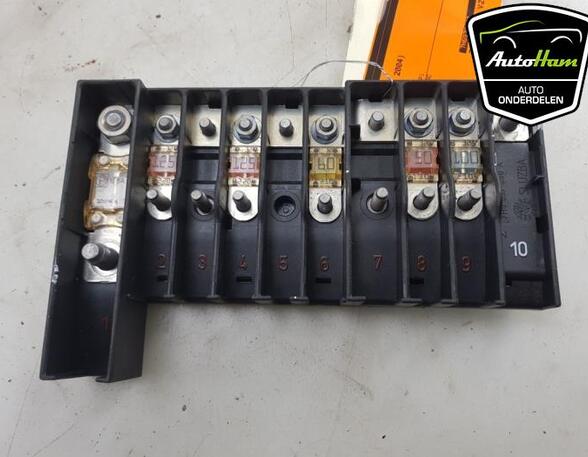 Fuse Box VW TRANSPORTER V Van (7HA, 7HH, 7EA, 7EH)