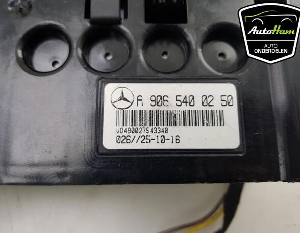 Fuse Box MERCEDES-BENZ SPRINTER 3,5-t Van (906)