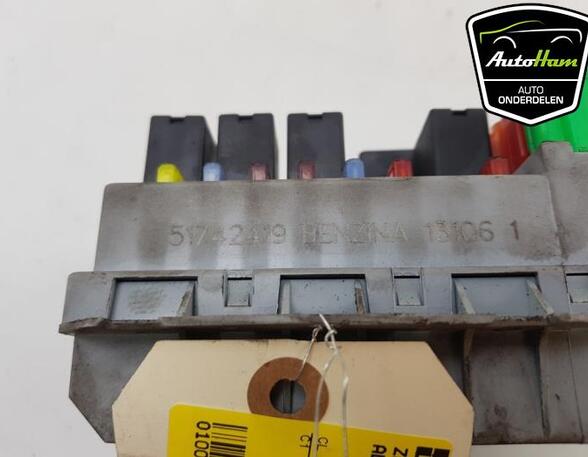 Fuse Box ALFA ROMEO GT (937_), ALFA ROMEO 147 (937_)