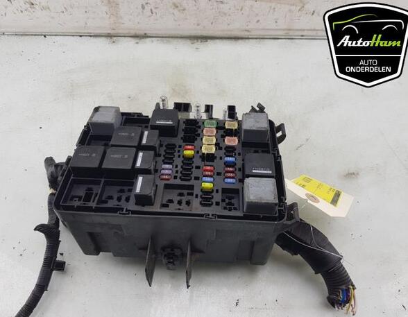 Fuse Box FORD TRANSIT V363 Bus (FAD, FBD), FORD TRANSIT V363 Van (FCD, FDD), FORD TRANSIT Van (FA_ _)