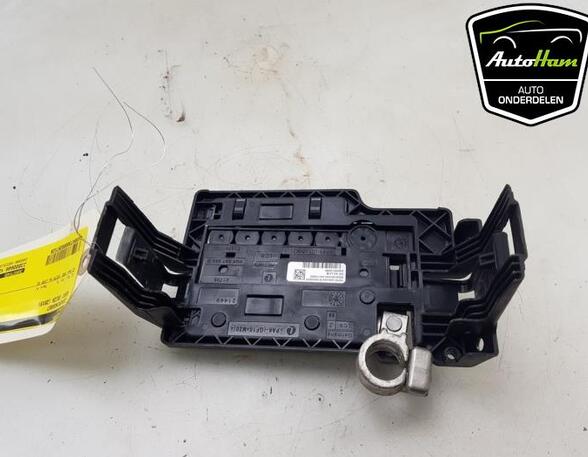 Fuse Box SEAT IBIZA V (KJ1, KJG), SEAT ARONA (KJ7, KJP), SKODA SCALA (NW1), SEAT LEON (5F1)