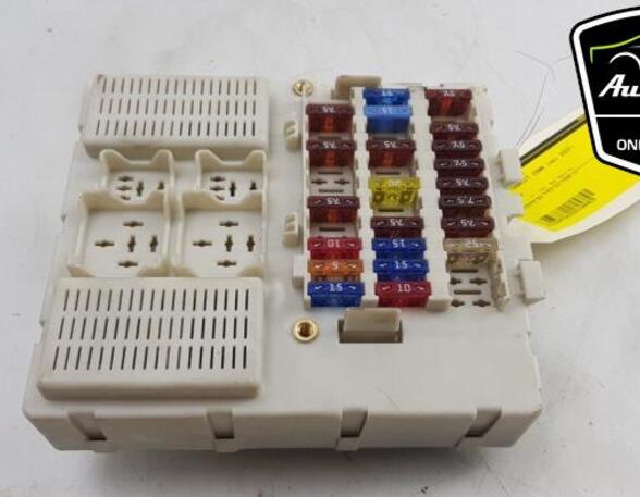 Fuse Box FORD TRANSIT CONNECT (P65_, P70_, P80_)