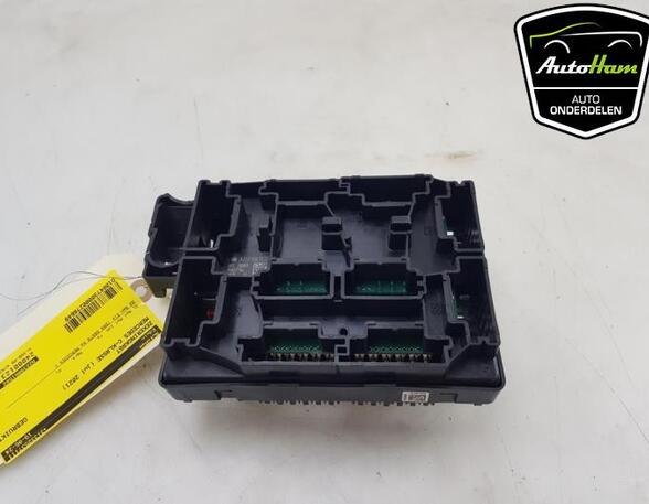 Fuse Box MERCEDES-BENZ C-CLASS (W206)