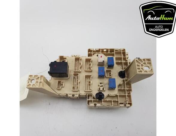 Fuse Box OPEL AGILA (B) (H08)