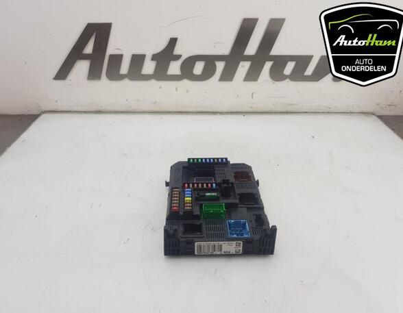 Fuse Box PEUGEOT 308 II (LB_, LP_, LW_, LH_, L3_), PEUGEOT 308 SW II (LC_, LJ_, LR_, LX_, L4_)