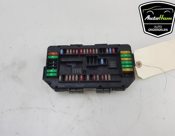 Fuse Box BMW 1 (F20), BMW 3 Touring (F31), BMW X5 (F15, F85), BMW 1 (F21)