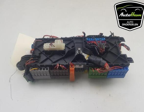 Fuse Box MERCEDES-BENZ SPRINTER 3-t Van (B910)