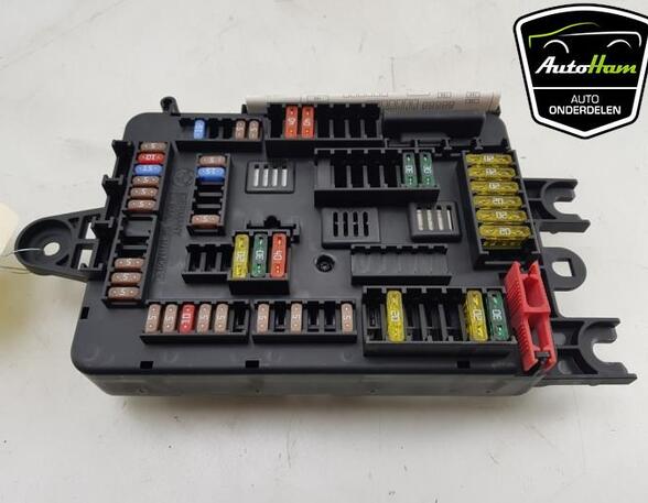 Fuse Box BMW 1 (F20), BMW 3 (F30, F80), BMW 1 (F21), BMW X5 (F15, F85)