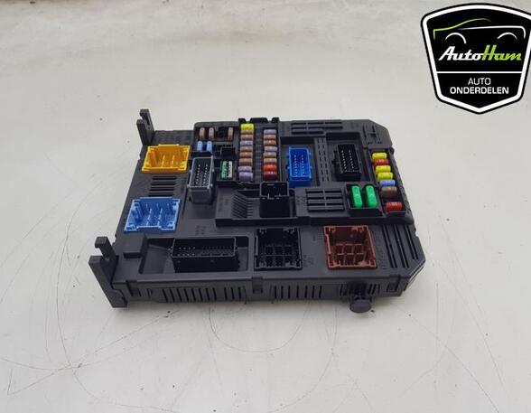 Fuse Box OPEL CROSSLAND X / CROSSLAND (P17, P2QO)