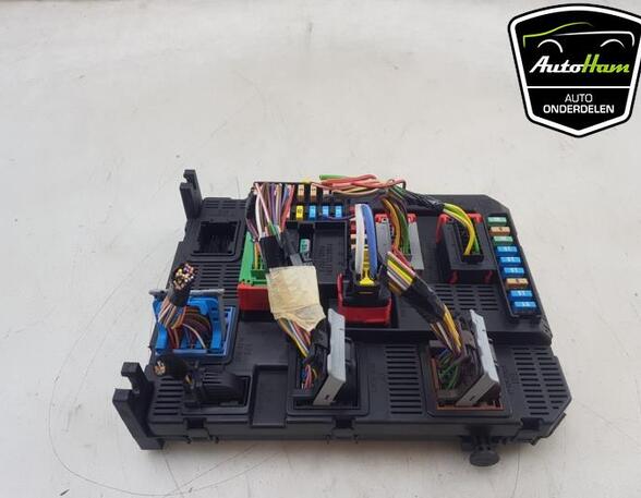 Fuse Box PEUGEOT 208 I (CA_, CC_)