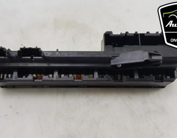 Fuse Box BMW 5 (E60), BMW 5 Touring (E61)