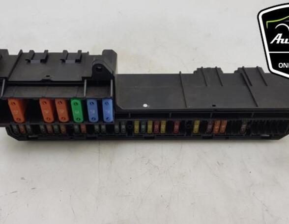 Fuse Box BMW 5 (E60), BMW 5 Touring (E61)