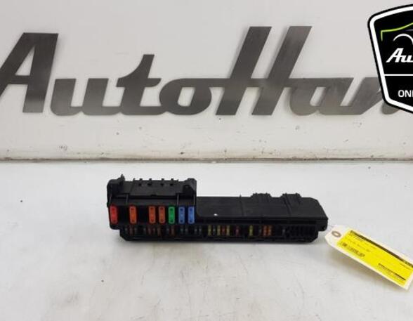 Fuse Box BMW 5 (E60), BMW 5 Touring (E61)