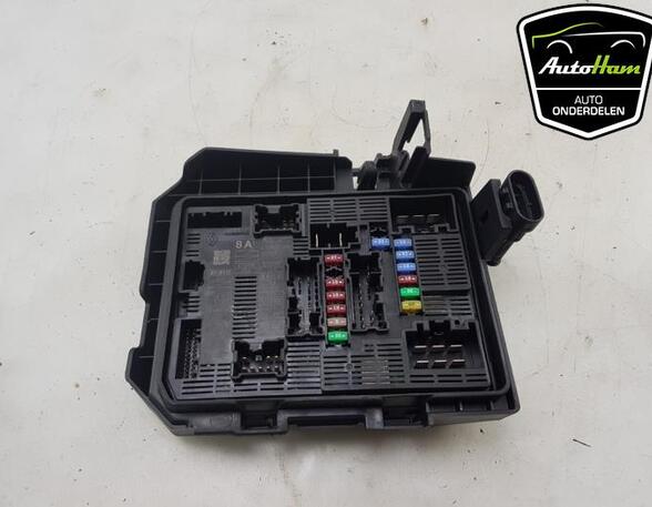 Fuse Box DACIA SANDERO III