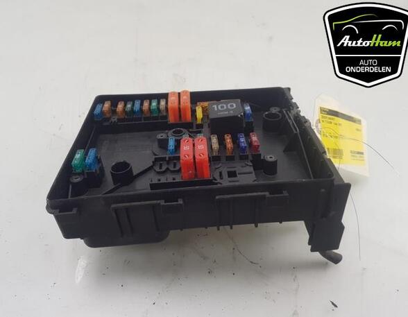 Fuse Box SEAT ALTEA (5P1), SEAT ALTEA XL (5P5, 5P8), SEAT TOLEDO III (5P2), AUDI A3 (8P1)