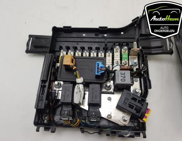 Fuse Box PORSCHE PANAMERA (970)