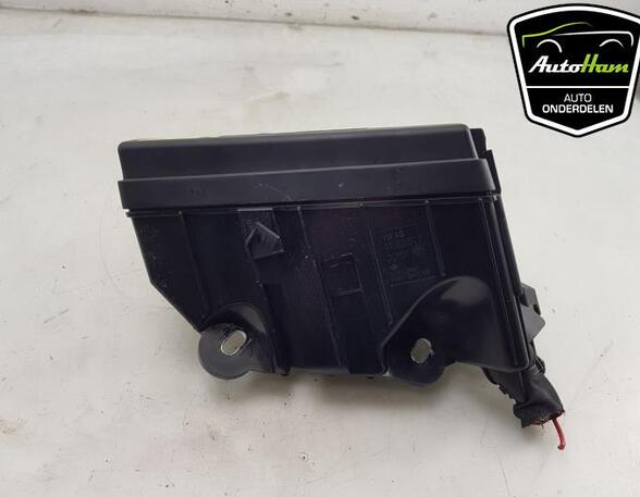 Fuse Box AUDI A3 Sportback (8VA, 8VF)