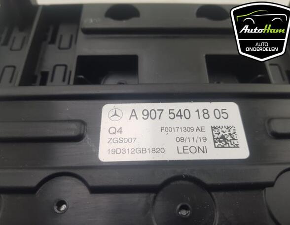 Fuse Box MERCEDES-BENZ SPRINTER 3,5-t Van (906)