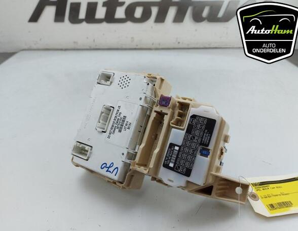 Fuse Box OPEL AGILA (B) (H08)