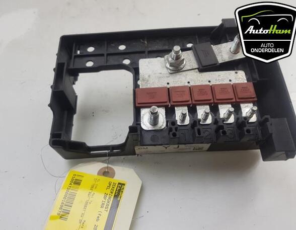 Fuse Box OPEL ASTRA J Sports Tourer (P10), OPEL ZAFIRA TOURER C (P12), OPEL ASTRA J (P10)