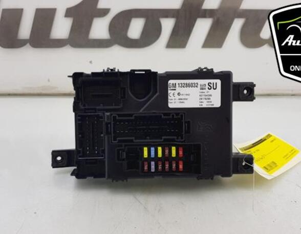 Fuse Box OPEL CORSA D (S07)