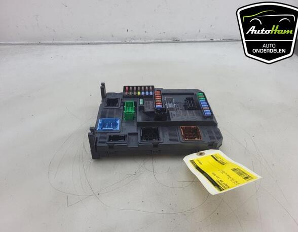 Fuse Box PEUGEOT 308 II (LB_, LP_, LW_, LH_, L3_), PEUGEOT 308 SW II (LC_, LJ_, LR_, LX_, L4_)