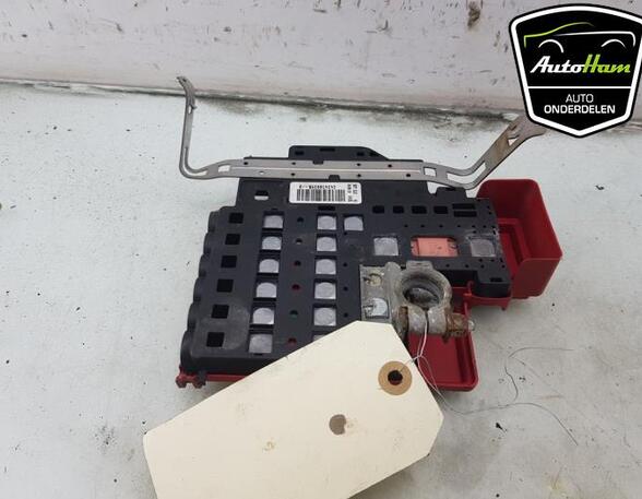 Fuse Box RENAULT ZOE (BFM_), RENAULT ZOE Hatchback Van (BFM_)