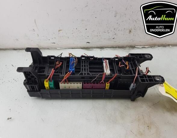 Fuse Box MERCEDES-BENZ VIANO (W639)