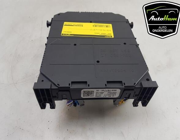 Fuse Box OPEL CORSA F (P2JO)