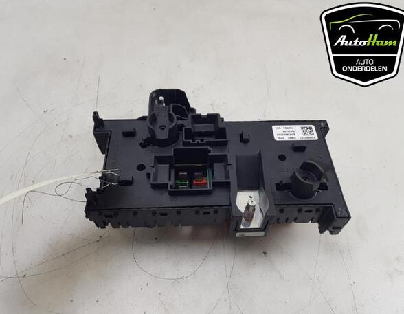 Fuse Box MERCEDES-BENZ C-CLASS T-Model (S205), MERCEDES-BENZ GLC (X253), MERCEDES-BENZ C-CLASS (W205)