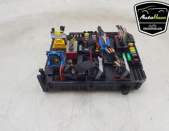 Fuse Box PEUGEOT 208 II (UB_, UP_, UW_, UJ_)