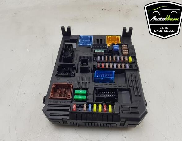 Fuse Box PEUGEOT 5008 II (MC_, MJ_, MR_, M4_)