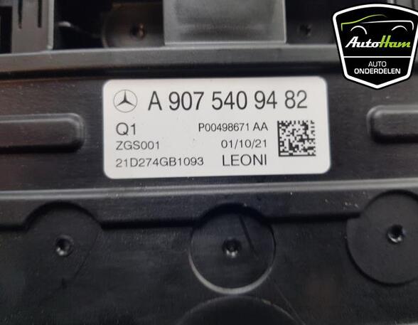 Fuse Box MERCEDES-BENZ SPRINTER 3,5-t Van (B907, B910)