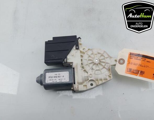 Electric Window Lift Motor SEAT IBIZA III (6L1), VW POLO (9N_), VW POLO Saloon (9A4, 9A2, 9N2, 9A6), SEAT CORDOBA (6L2)