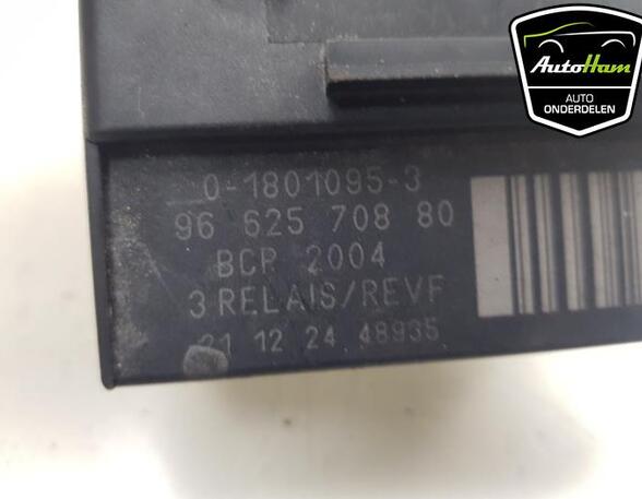 Glow Plug Relay Preheating PEUGEOT 3008 MPV (0U_)