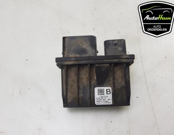 Control unit AUDI Q3 (8UB, 8UG), VW CRAFTER 30-50 Van (2E_), AUDI A3 (8V1, 8VK), SKODA KODIAQ (NS7, NV7, NS6)