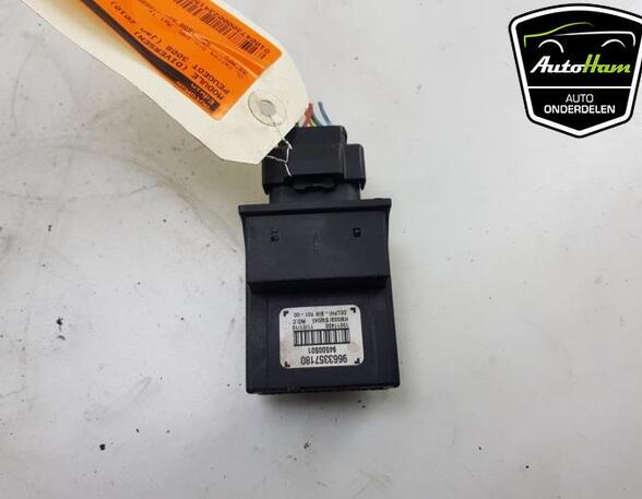 Control unit PEUGEOT 3008 MPV (0U_)