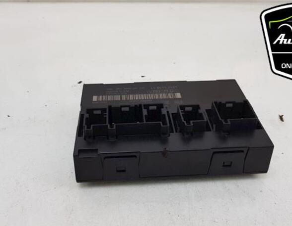 Control unit VW TOURAN (1T1, 1T2), VW GOLF V (1K1), SEAT ALTEA (5P1), SEAT ALTEA XL (5P5, 5P8)