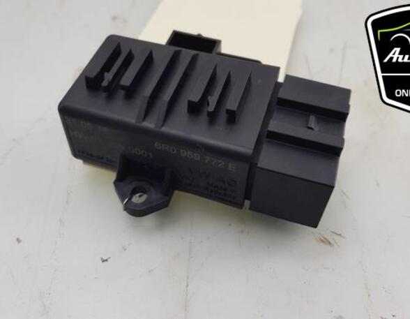 Control unit SKODA RAPID (NH3, NK3, NK6), SKODA RAPID Spaceback (NH1), VOLVO V70 III (135), VW POLO (6R1, 6C1)