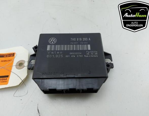 Regeleenheid park distance control VW POLO (9N_)