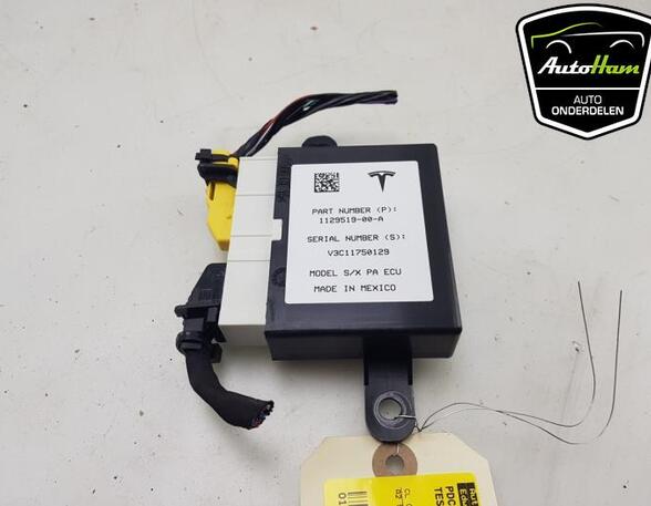 Control unit for parking support TESLA MODEL X (5YJX)