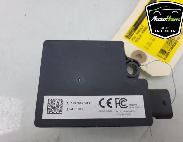 Control unit for parking support TESLA MODEL 3 (5YJ3)