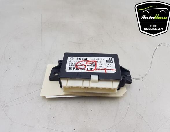 Regeleenheid park distance control RENAULT MEGANE IV Hatchback (B9A/M/N_), RENAULT KADJAR (HA_, HL_)