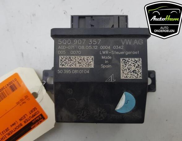 Control unit for curve light SEAT LEON ST (5F8), SEAT LEON (5F1), SEAT LEON SC (5F5), VW POLO (6R1, 6C1)