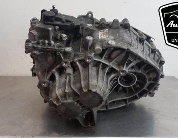 Manual Transmission VOLVO V40 Hatchback (525, 526), VOLVO V40 Cross Country (526)