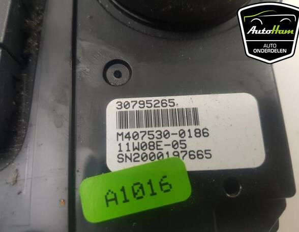 Heating & Ventilation Control Assembly VOLVO V60 I (155, 157), VOLVO V70 III (135), VOLVO XC70 II (136), VOLVO S60 II (134)