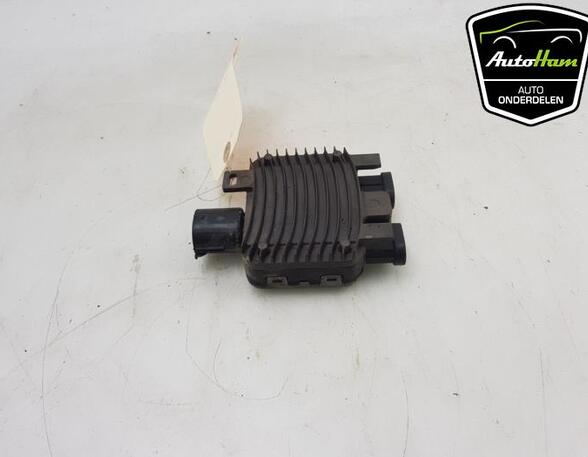 Relais radiateurventilatoruitloop VOLVO V40 Hatchback (525, 526), VOLVO V40 Cross Country (526)