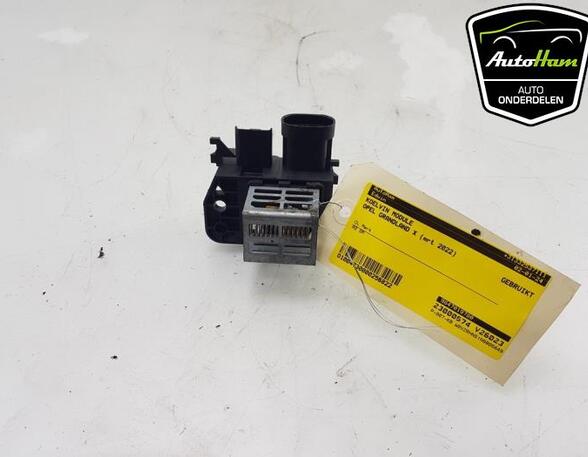 Radiator Fan Relay OPEL GRANDLAND X (A18)